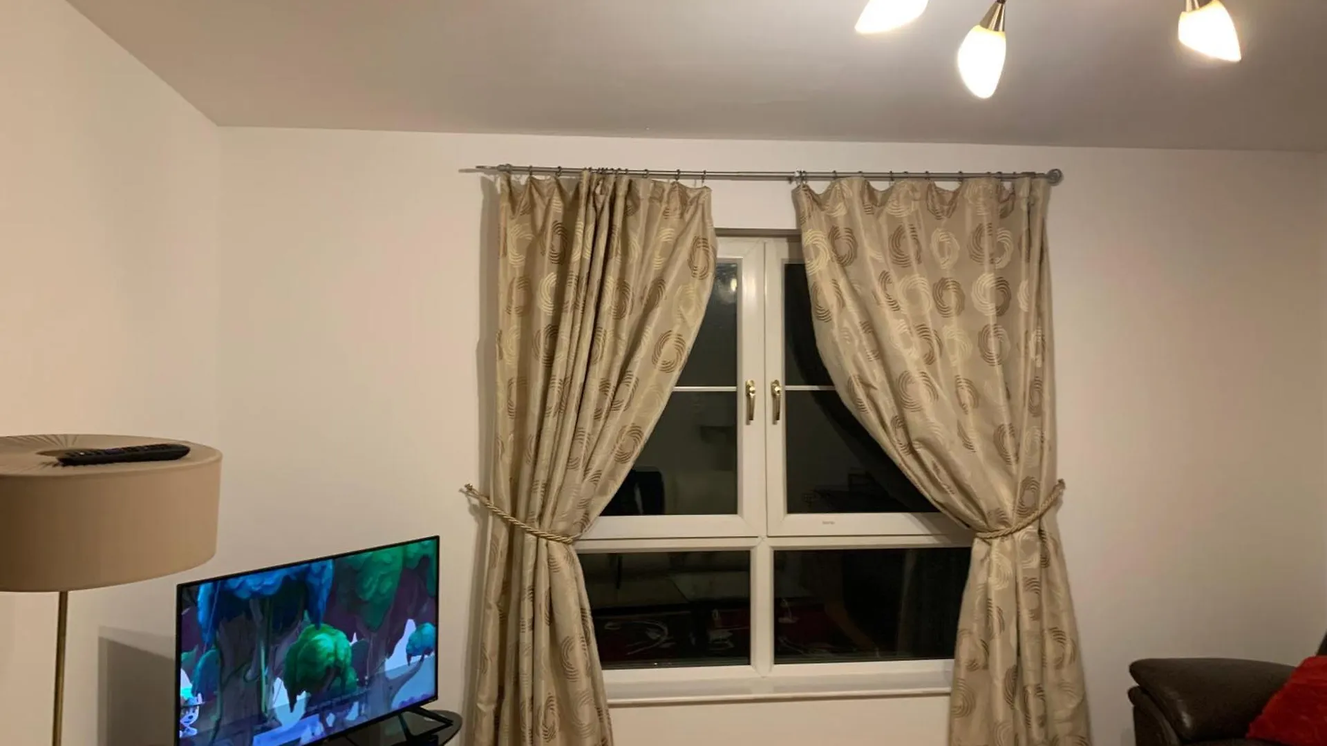 公寓 Morrisons 2 Weeks Plus City Centre 2 Bedroom Apt 阿伯丁 英国